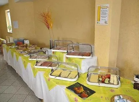 Reuterhof Hotel 2*