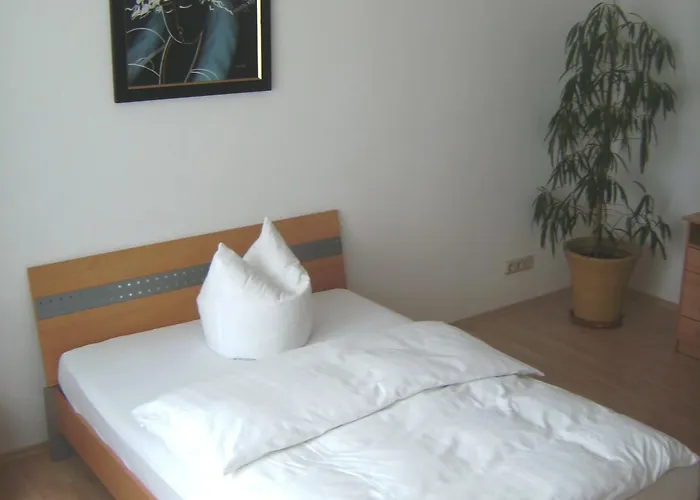 Reuterhof 2* Дармштадт